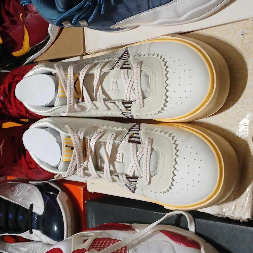 Rare Jordan's size 12.5